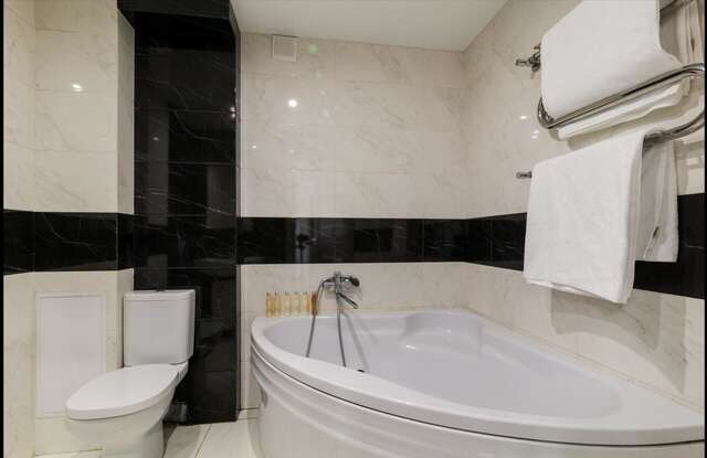 Апартаменты Luxury 2-bedroom Most City Area, center Днепр-19