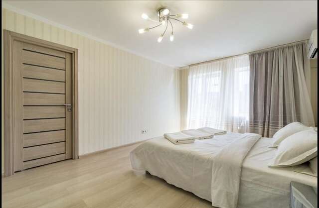 Апартаменты Luxury 2-bedroom Most City Area, center Днепр-31